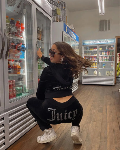Conjunto Deportivo Y2K con Capucha